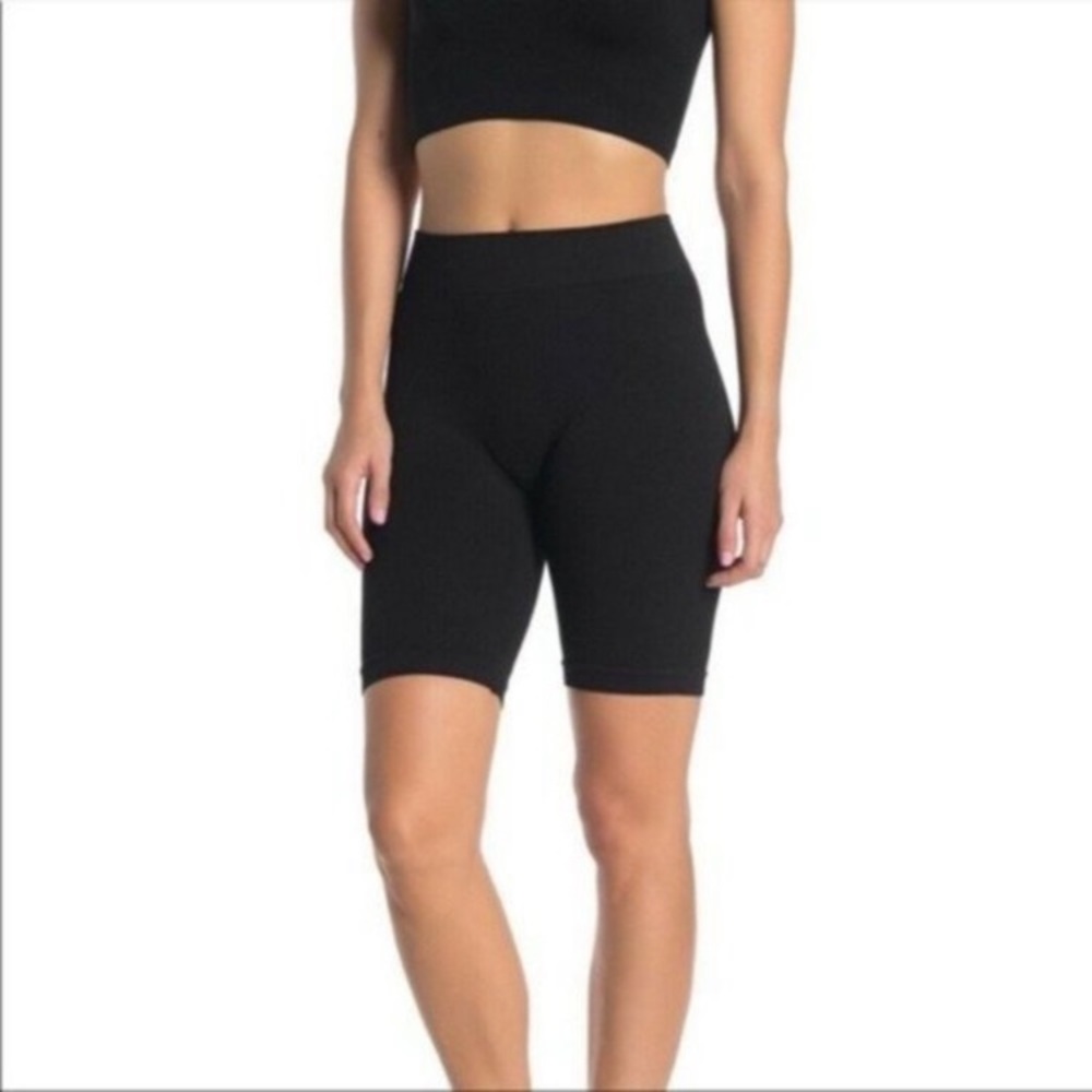 Electric Yoga Solid Black Ribbed high Waist Bike Shorts XS/S
